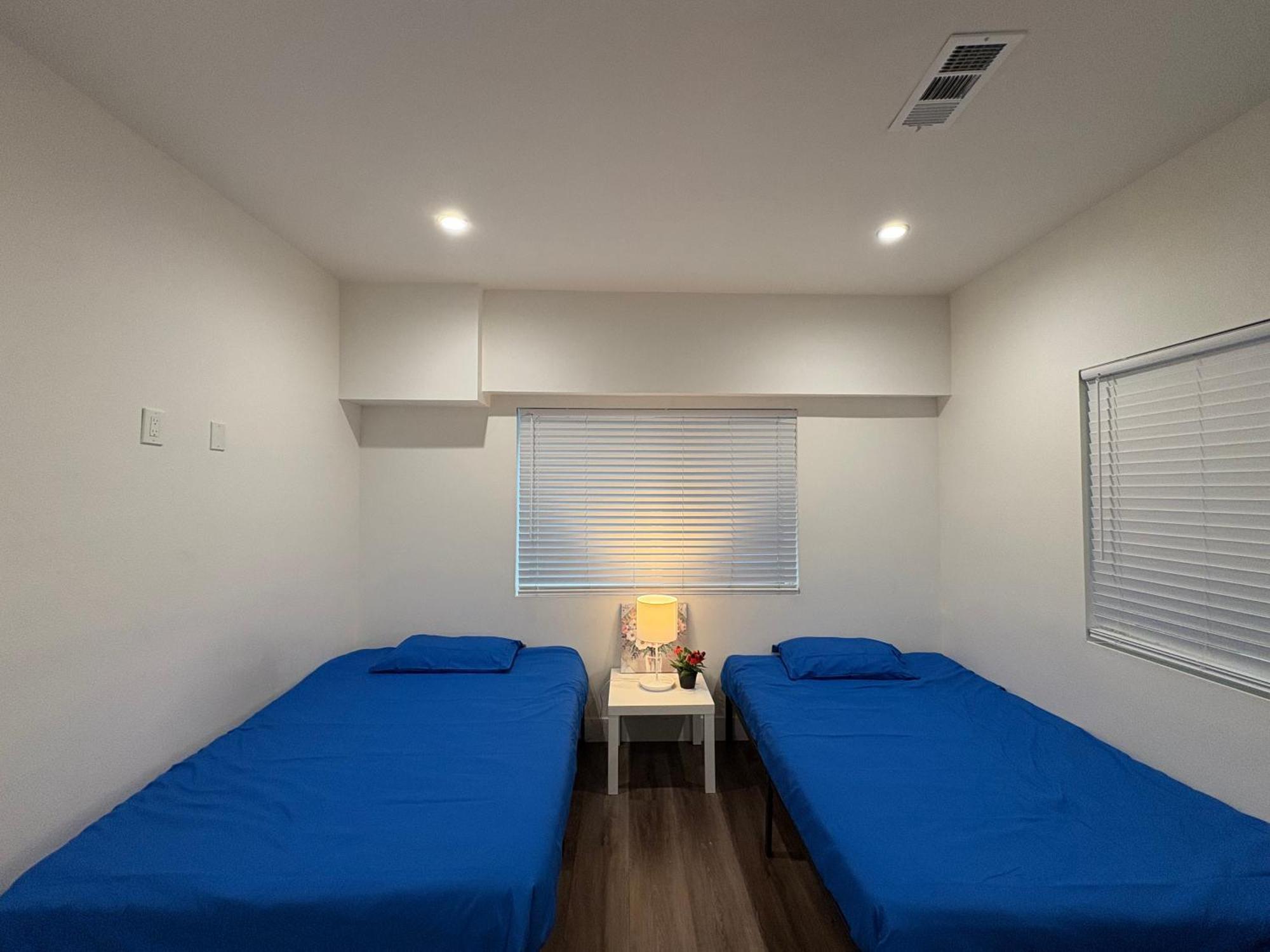 The Blue Hostel ลอสแอนเจลิส ภายนอก รูปภาพ